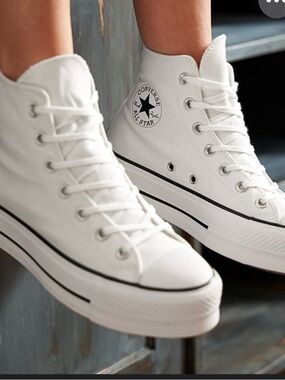 Women's Converse Chuck Taylor All Star Hi Lift Platform Sneaker